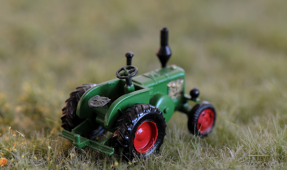 Lanz Bulldog, Epoche II - VI, Messing - Bausatz, 1 Stück.