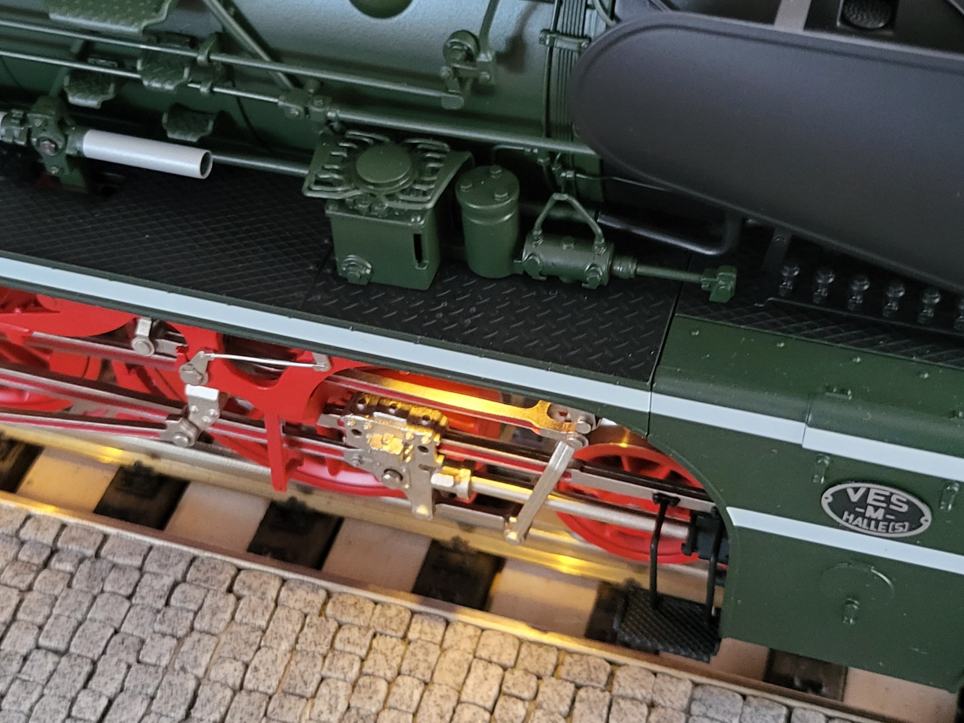 Märklin 02 0314-1, DR - Epoche IV, VES-M Halle / Saale