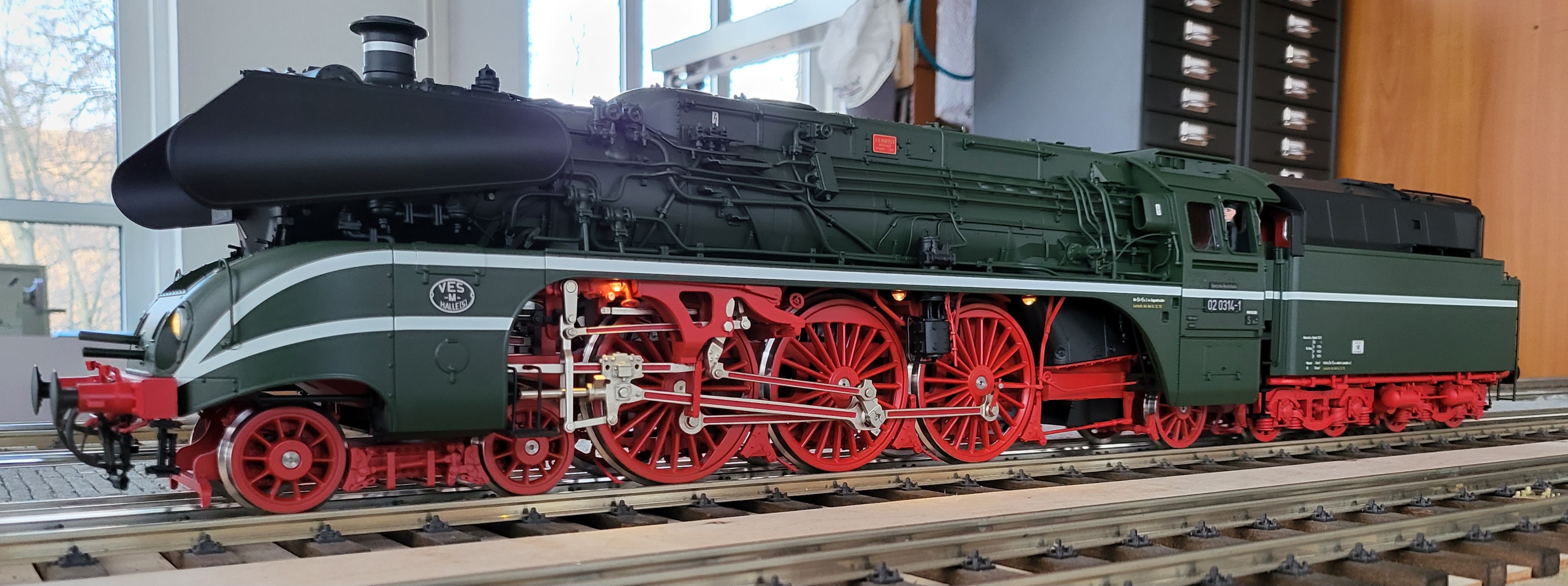 Märklin 02 0314-1, DR - Epoche IV, VES-M Halle / Saale