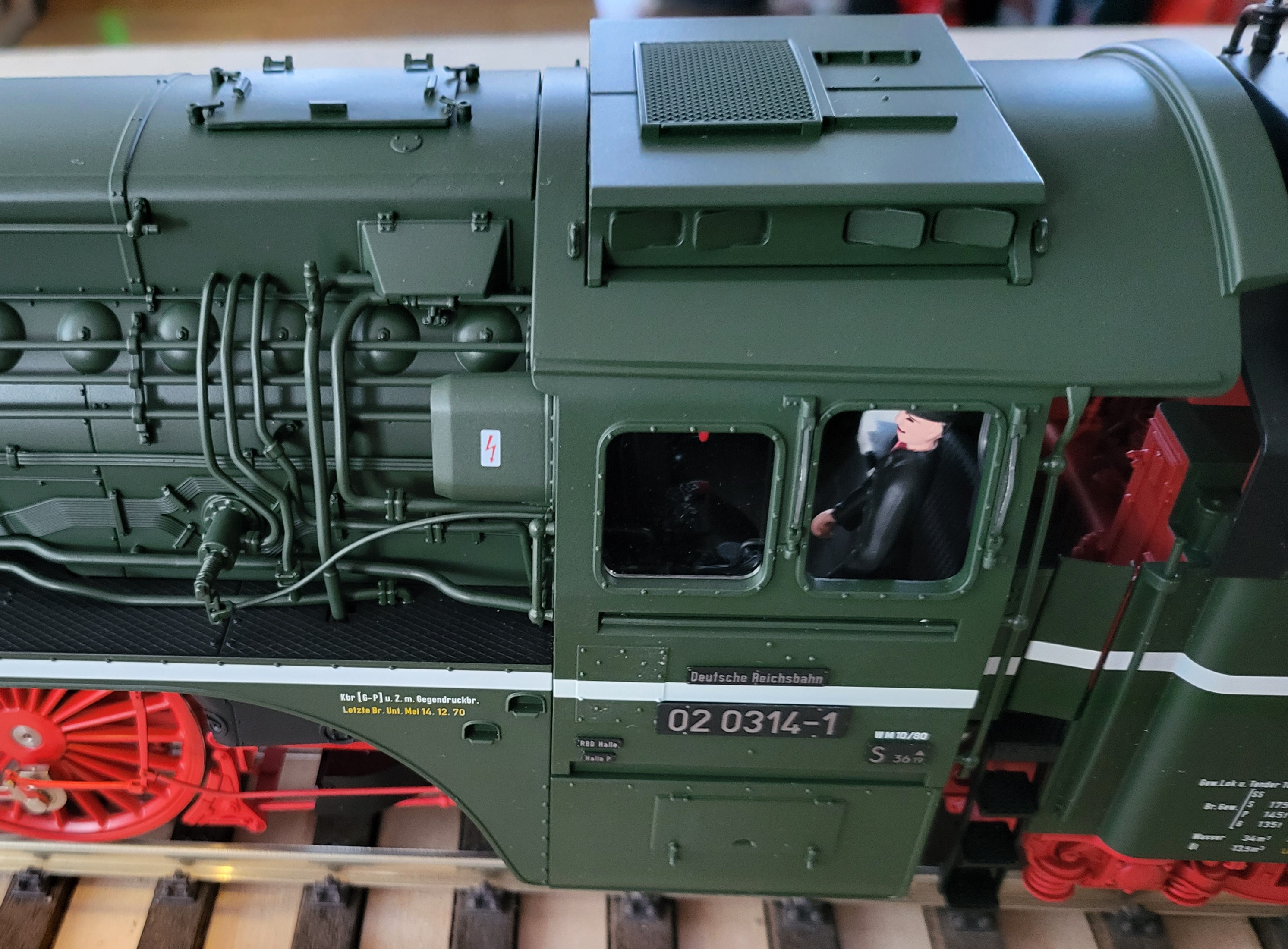 Märklin 02 0314-1, DR - Epoche IV, VES-M Halle / Saale